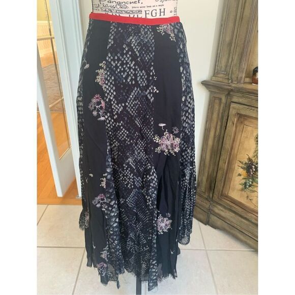 Free People Black Snakeskin Print Floral Flare Skirt - Picture 1 of 9